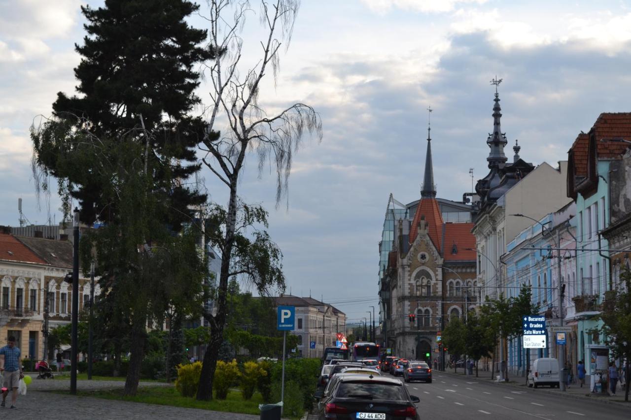 Cluj Central Square 2 Rooms Apartment Exterior photo