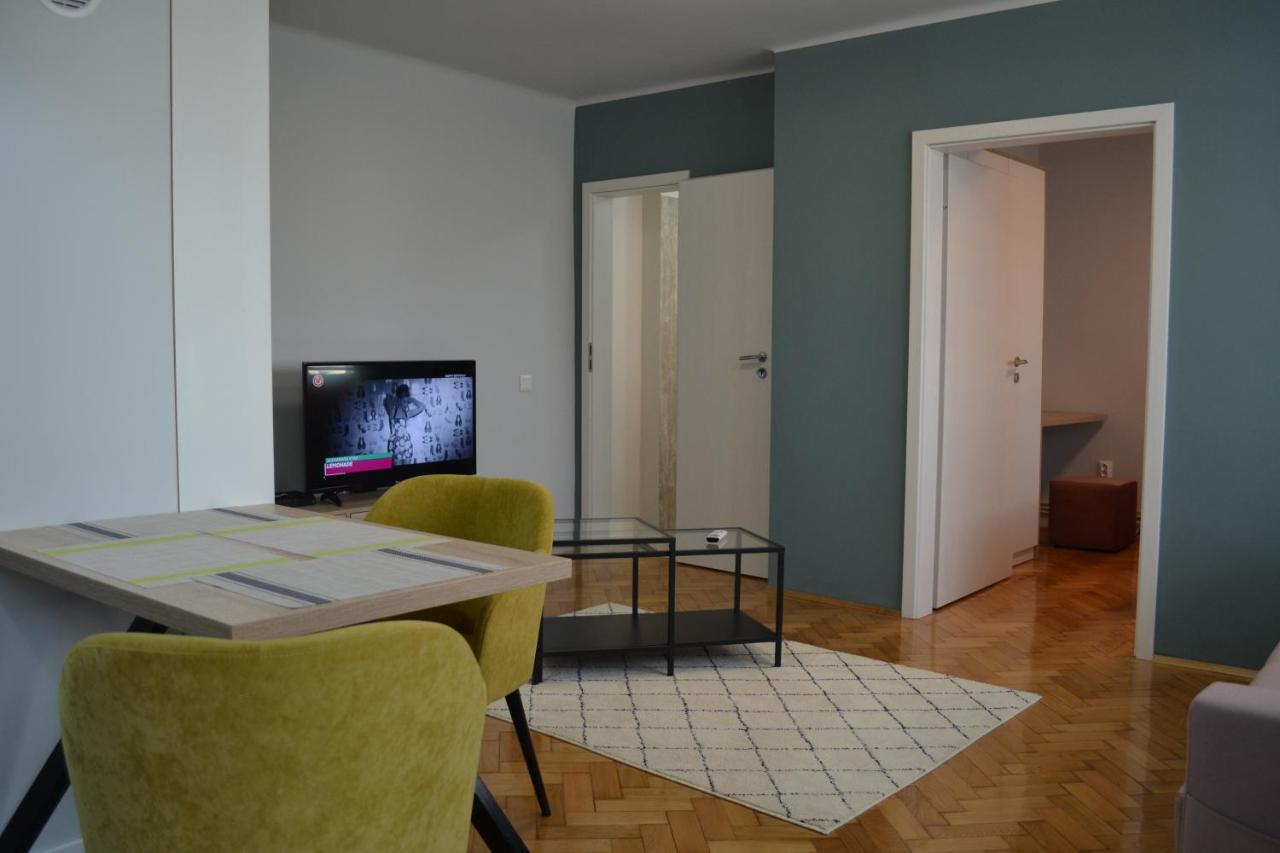Cluj Central Square 2 Rooms Apartment Exterior photo